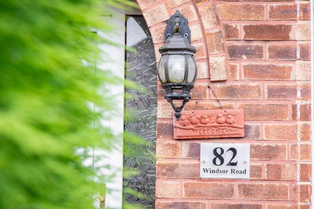 Windsor House 3 Bedrooms Sleeps 8 Manchester Exterior foto